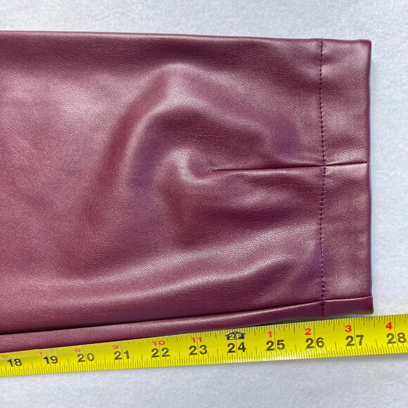 Rygrass Women's Port Royale Stretch Faux Leather Pants Size 4 Tapered Leg NWT - Picture 11 of 11